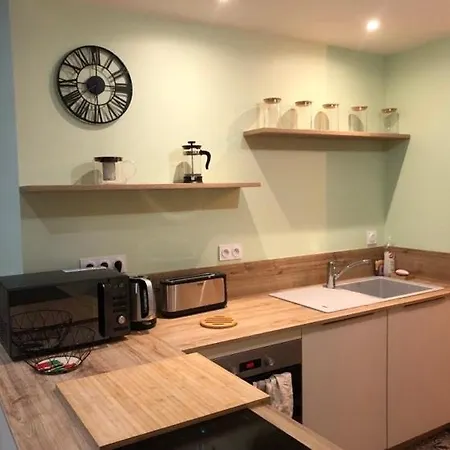 Hébergement de vacances Maison De Charme Dans Un Hameau Provençal *